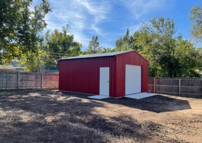 Residential steel building (barndominium) by Barnes Building Supply